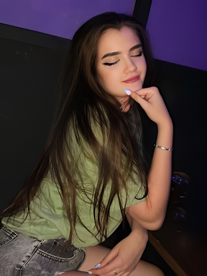 Алиса привлекальеная девушка из Суходольска цена от 4000 руб