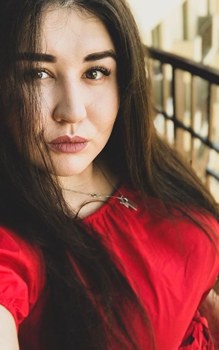 Надежда привлекальеная девушка из Суходольска цена от 3500 руб