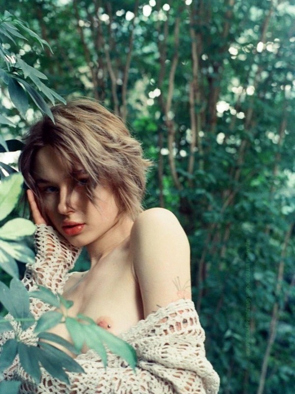 Алина привлекательная девушка из Суходольска цена от 7000 руб